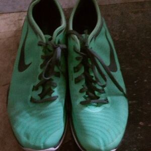 Nike Mint Green Sneakers with Charcoal Details